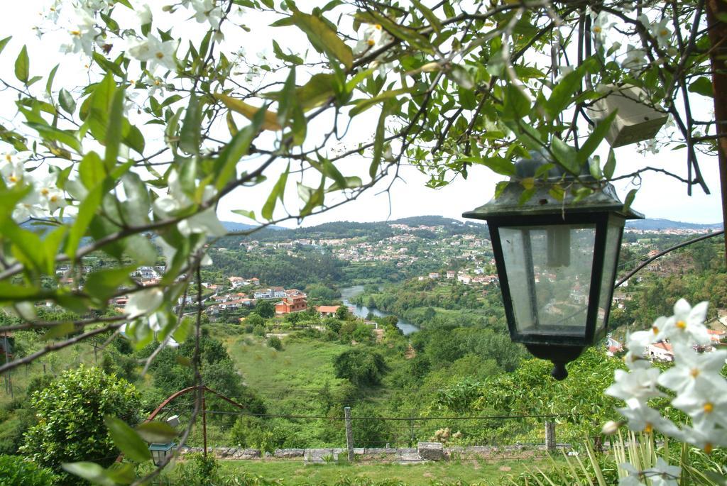 Quinta Das Vessadas Hotel Castelo de Paiva Exterior photo